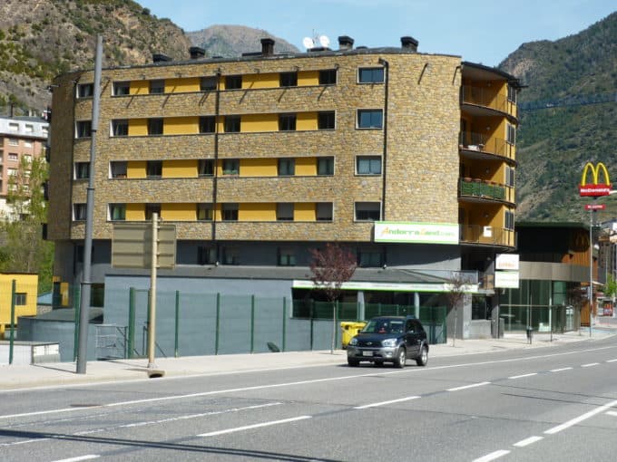 Local en Alquiler, Sant Julià de Lòria, Andorra